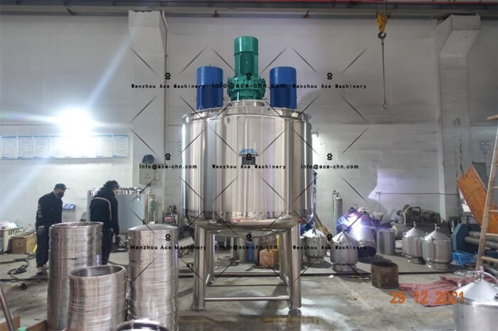 Tangki pencampur kimia 1000 galon